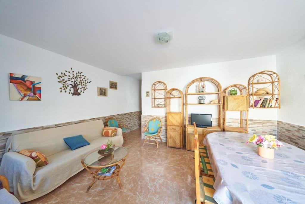 Jove Apartment
